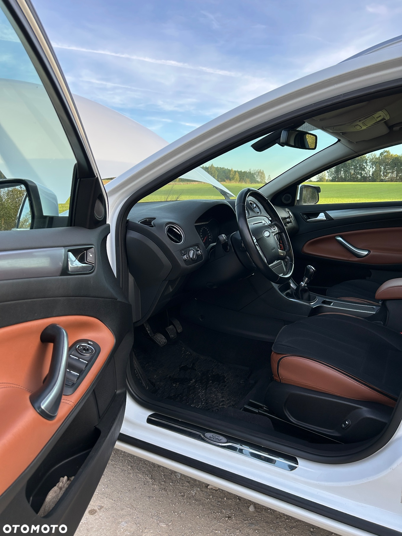 Ford Mondeo - 18