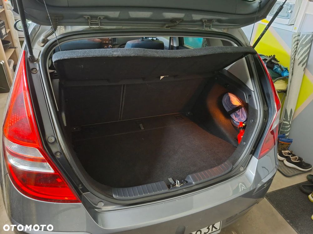 Hyundai i30 1.4 Comfort - 13