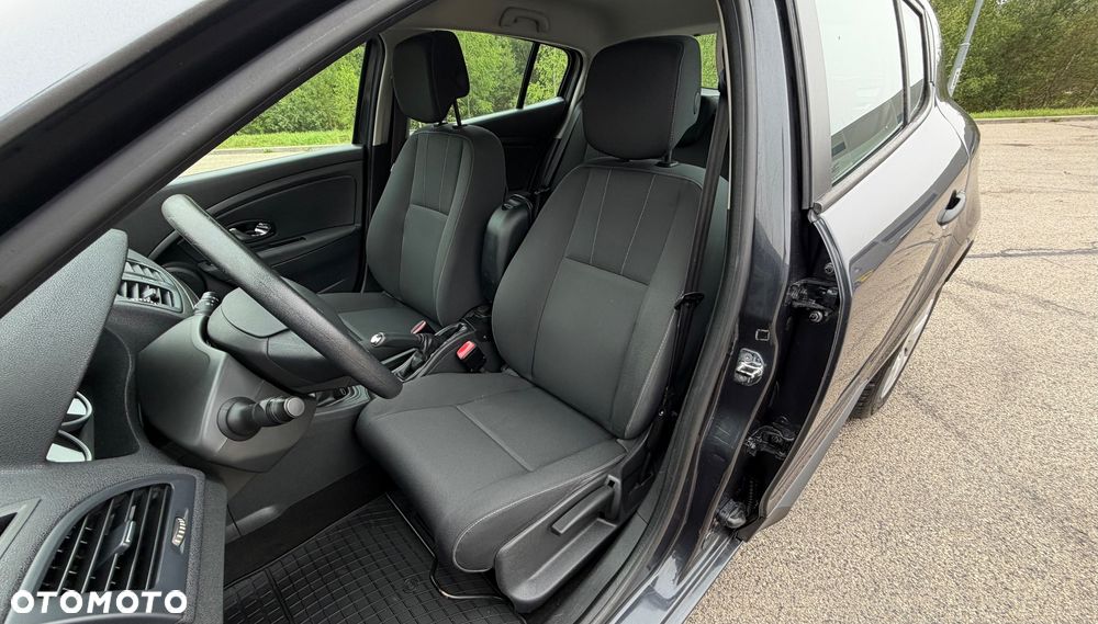 Renault Megane 1.6 16V 100 Authentique - 6
