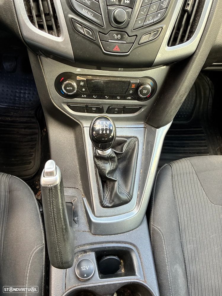 Ford Focus SW 1.6 TDCi Titanium - 9