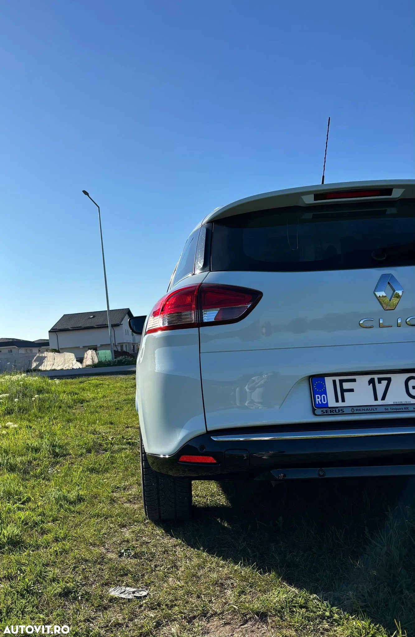 Renault Clio Grandtour (Energy) dCi 90 Start & Stop EDC INTENS - 9
