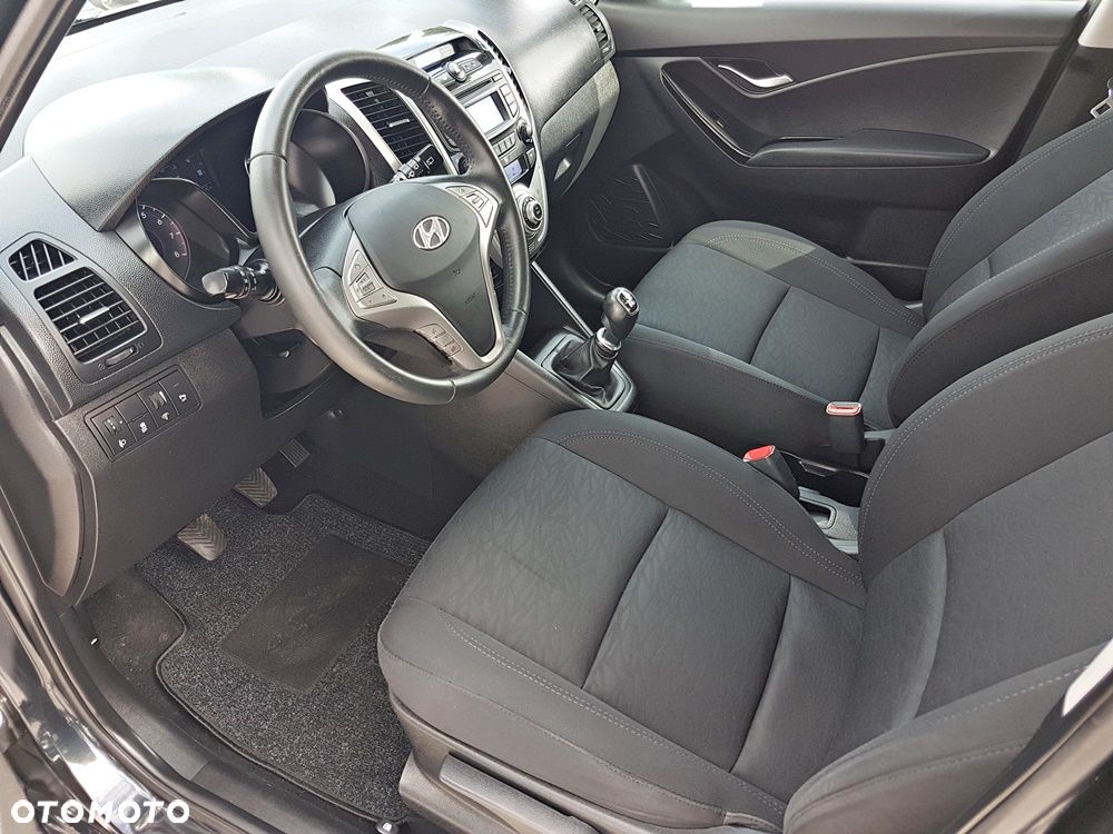 Hyundai ix20 1.4 blue Space+ - 14