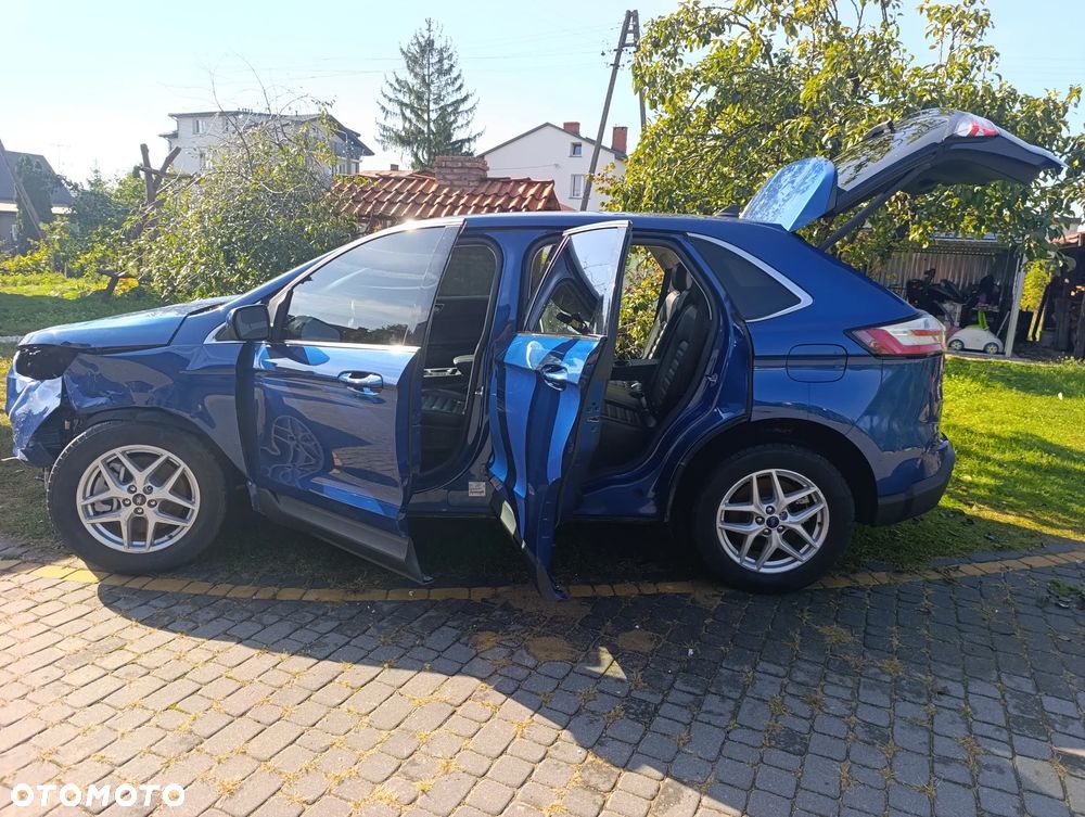 Ford Edge - 4