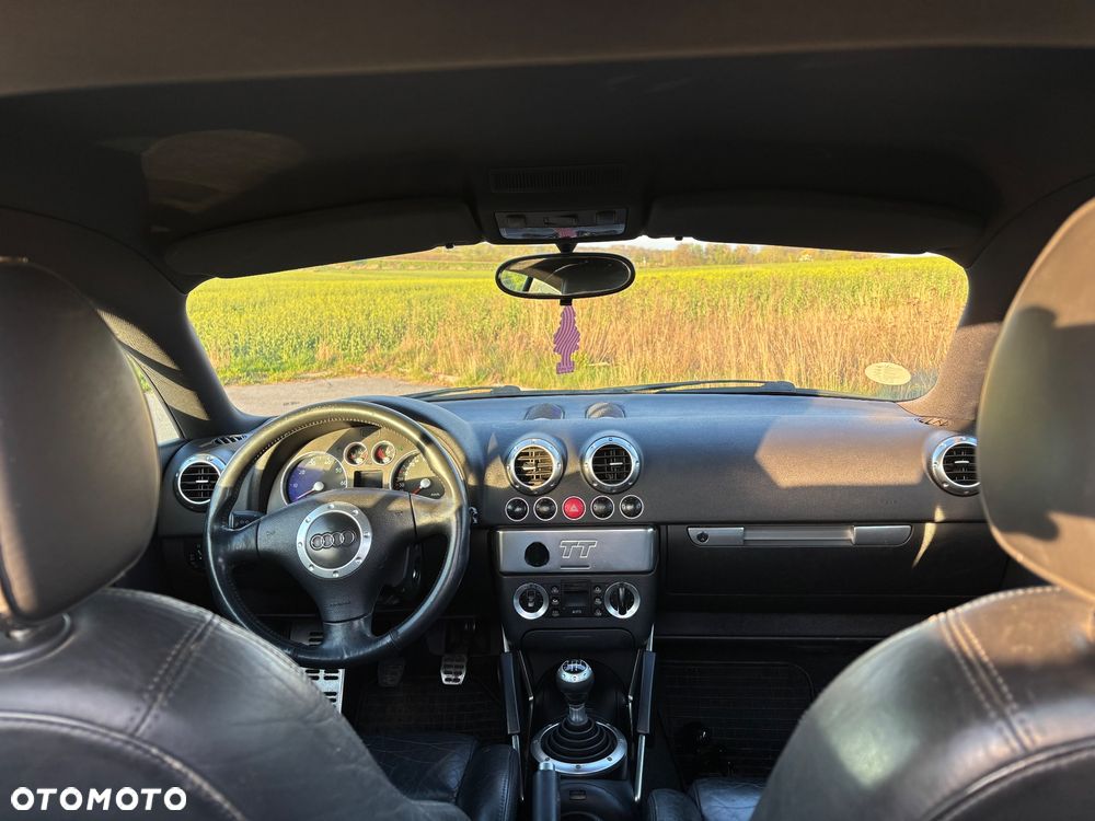 Audi TT Coupé 1.8T Quattro - 6