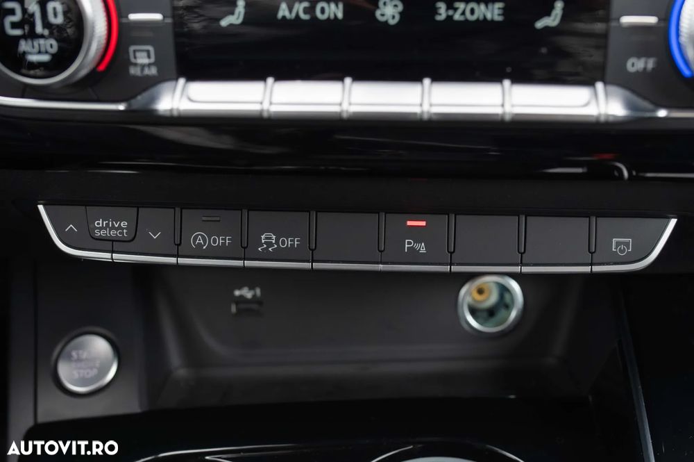 Audi A4 30 TDI S tronic S line - 36