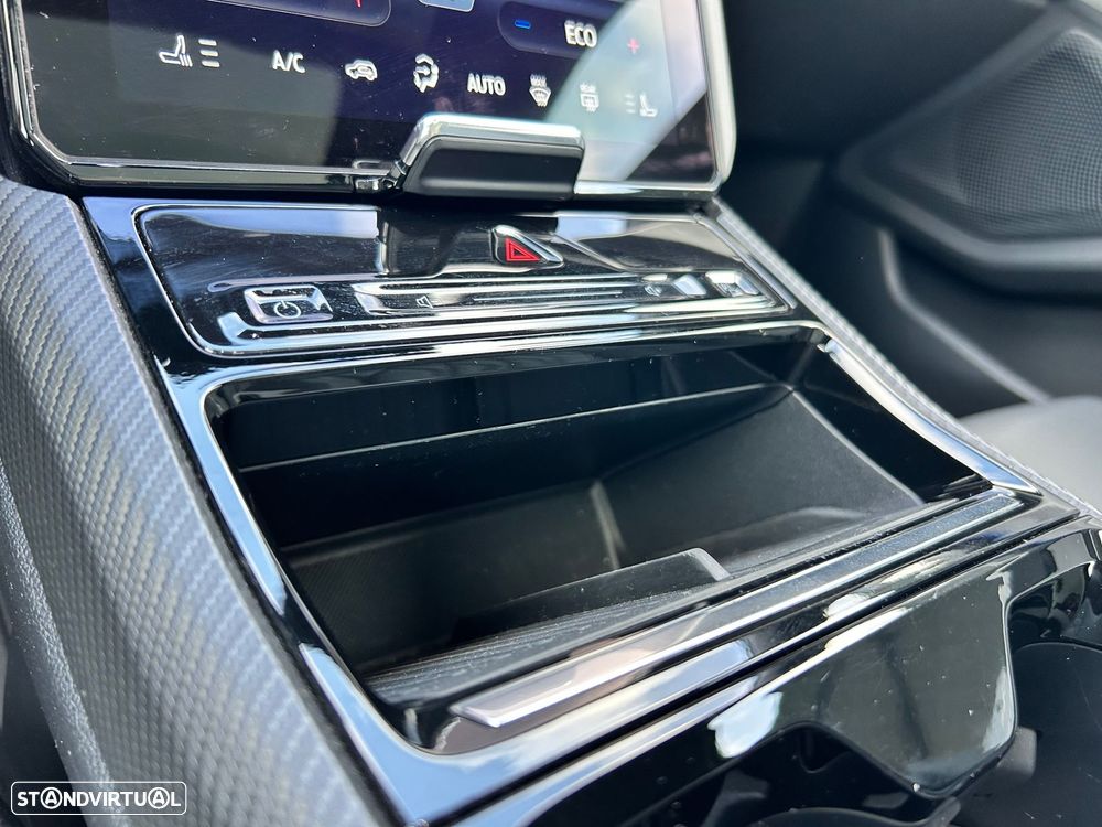 Ford Explorer 77 kWh Premium - 42