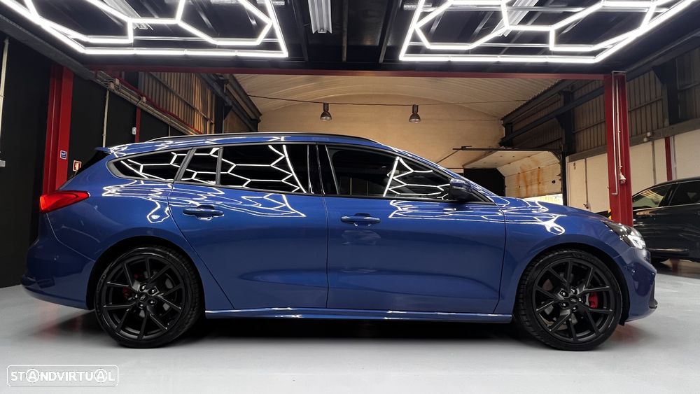 Ford Focus SW 2.3 EcoBoost S&S ST - 25