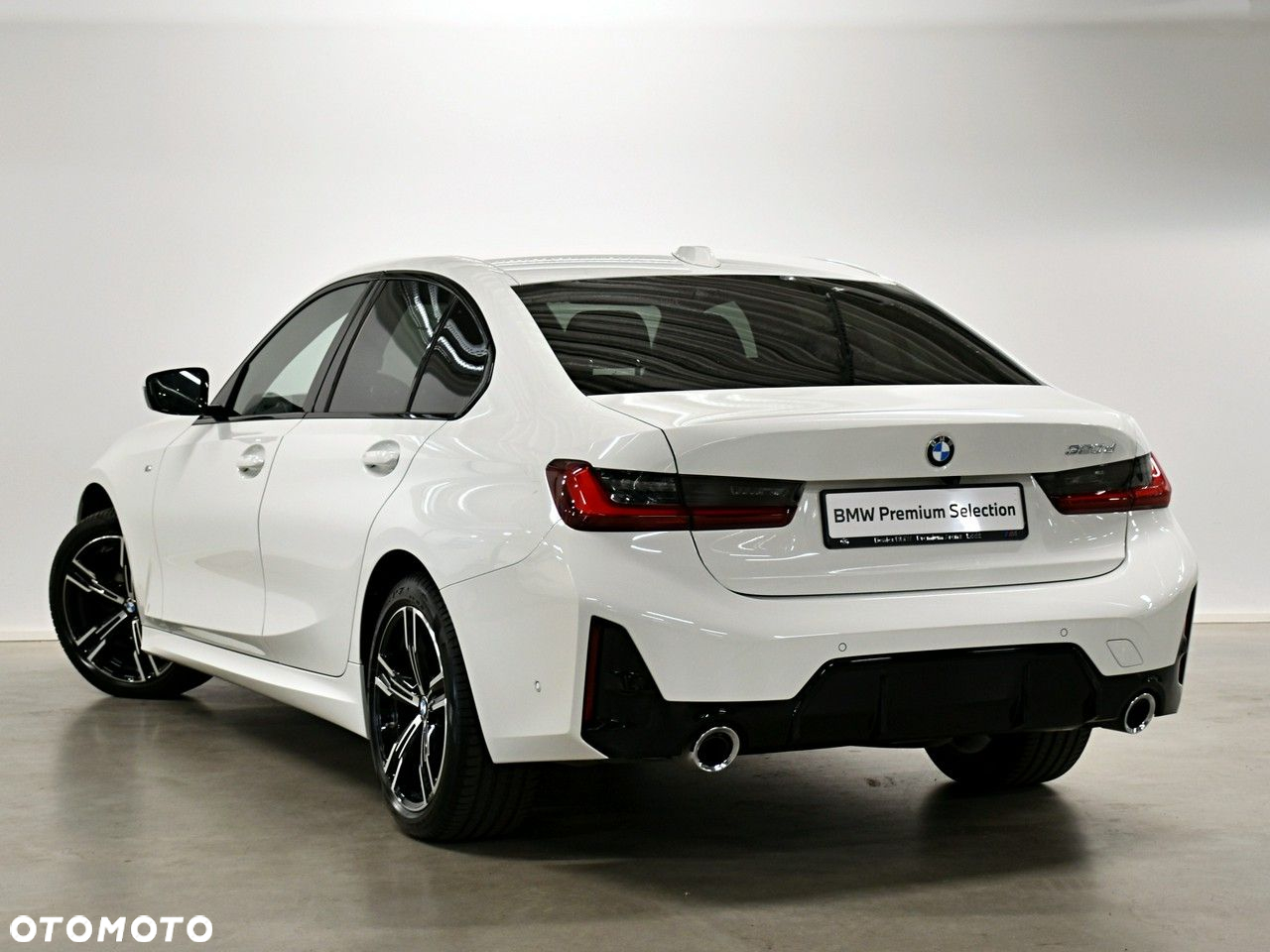 BMW Seria 3 320d M Sport - 3