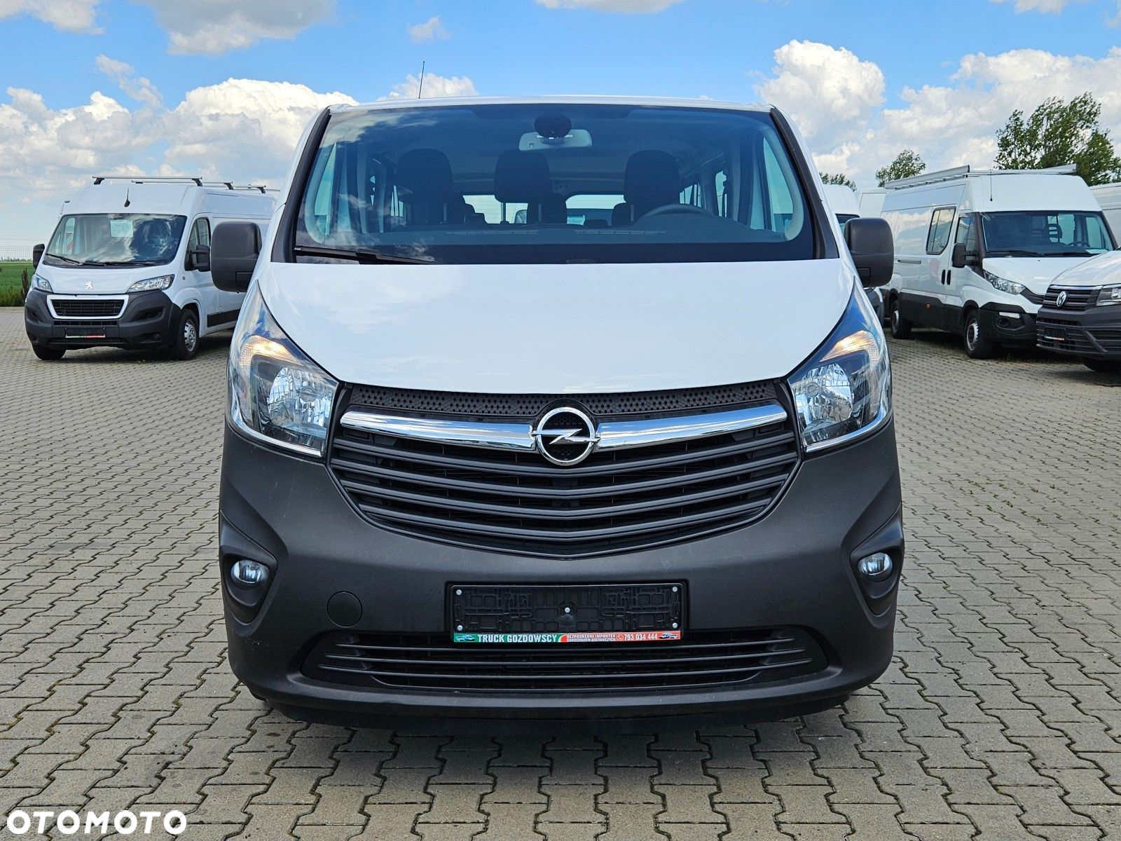 Opel Vivaro - 4