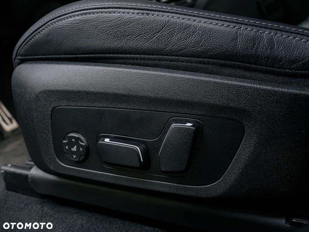 BMW X3 xDrive20i - 11