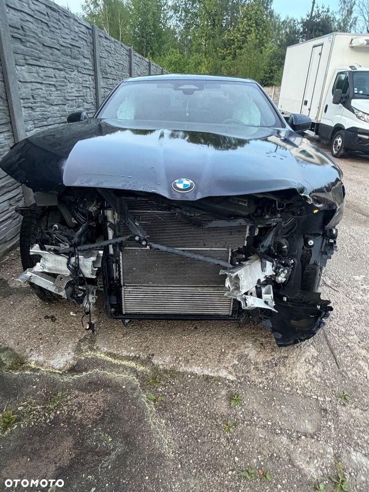 BMW Seria 5 520d xDrive mHEV M Sport - 5
