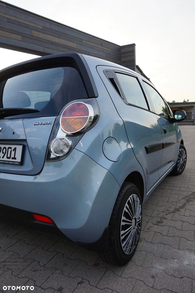 Chevrolet Spark - 17