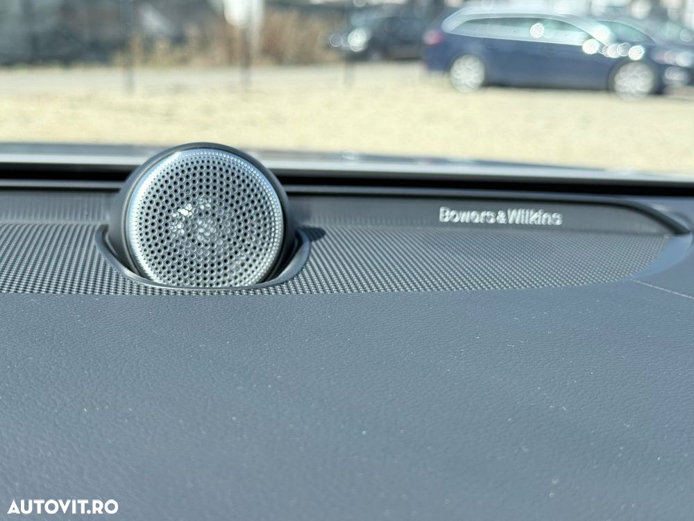 Volvo S90 - 23