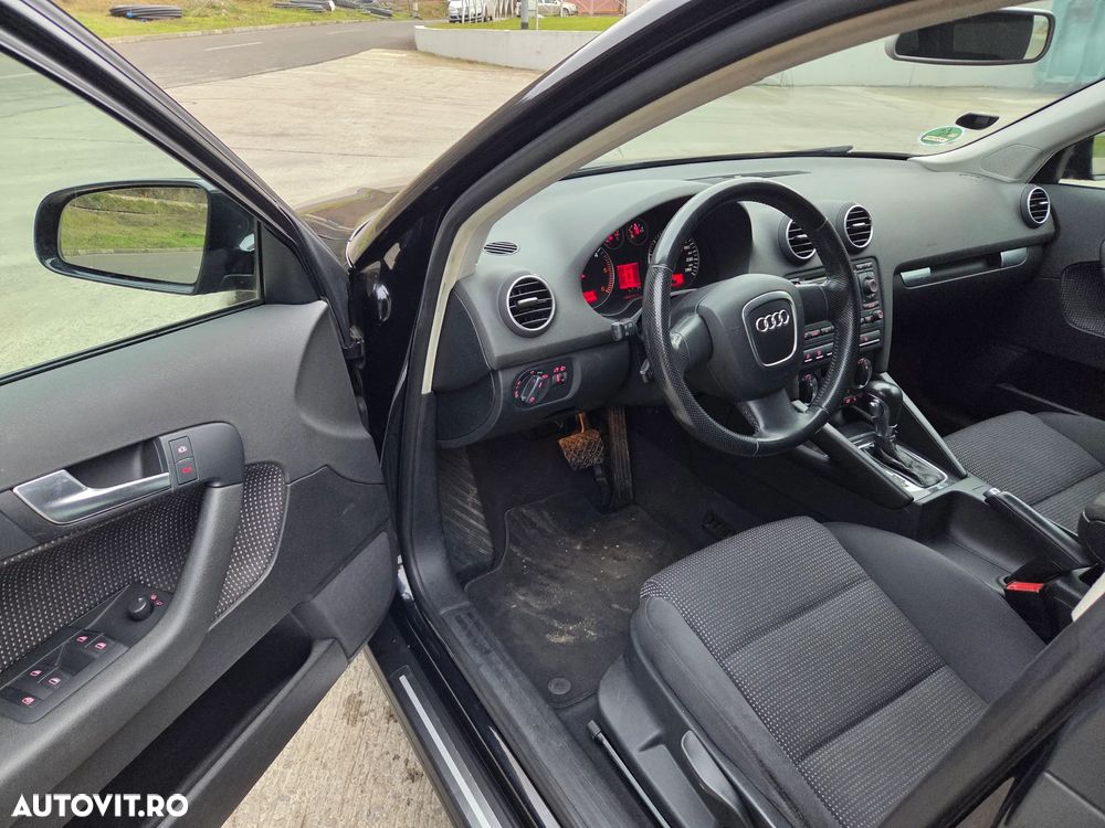Audi A3 2.0 TDI Sportback DSG Attraction - 10
