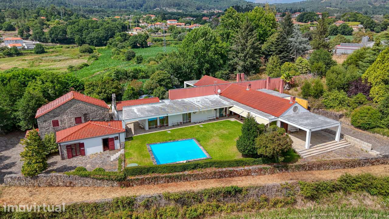 Encantadora Quinta Santa Luzia, 28 Hectares junto ao Rio Coura em Cova - Grande imagem: 2/60