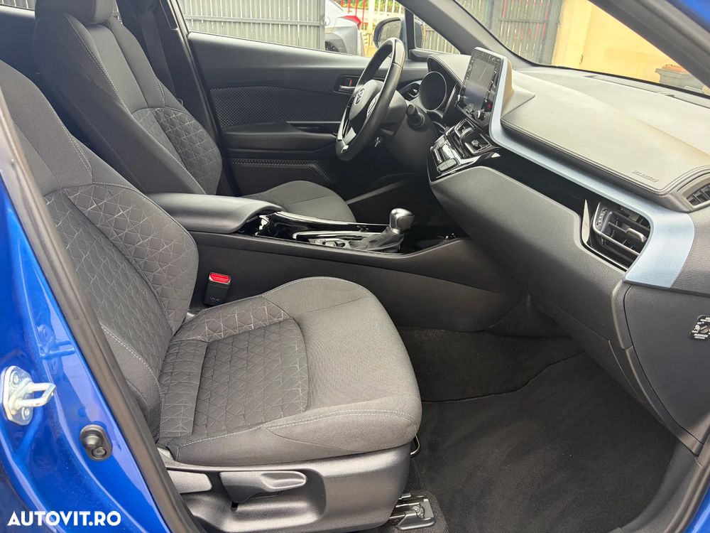 Toyota C-HR 2.0 HSD 184 CP 4x2 CVT C-lassy bi-tone - 23