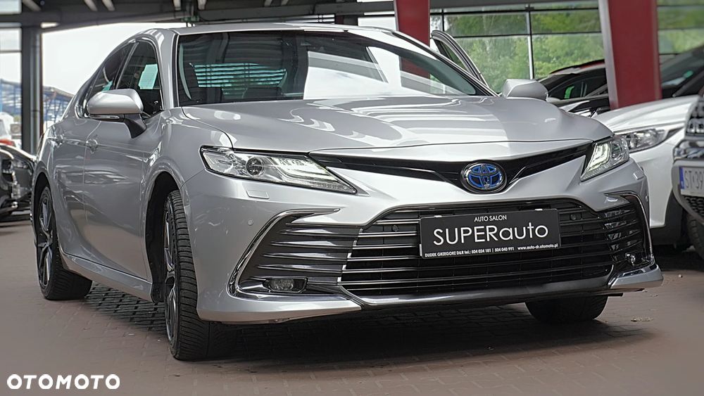Toyota Camry 2.5 Hybrid Executive CVT - 3