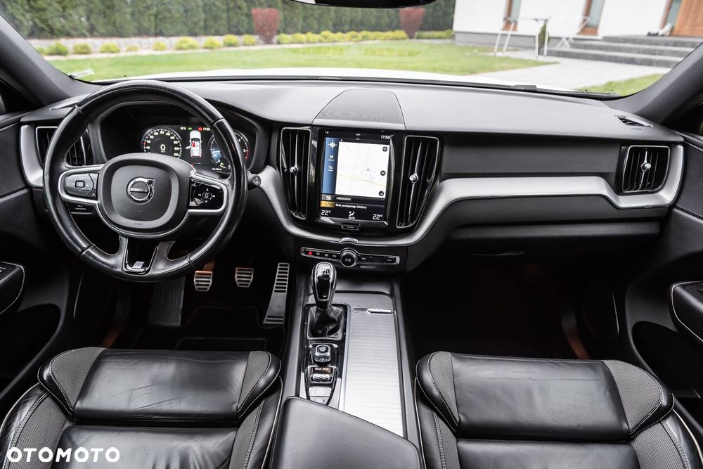 Volvo XC 60 D3 Drive-E R-Design Kinetic - 7