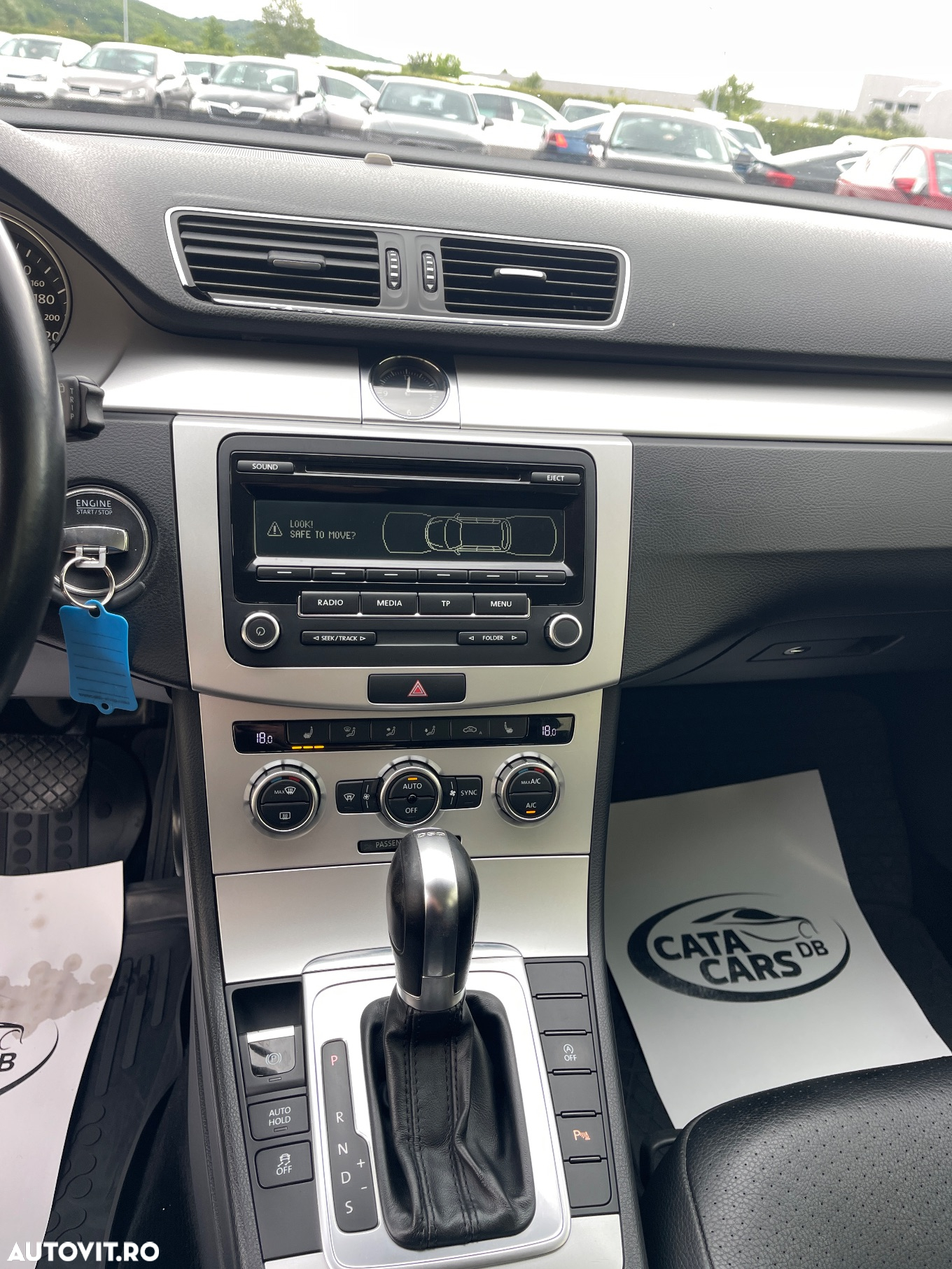 Volkswagen Passat 2.0 TDI BlueMotion Tehnology DSG Trendline - 36