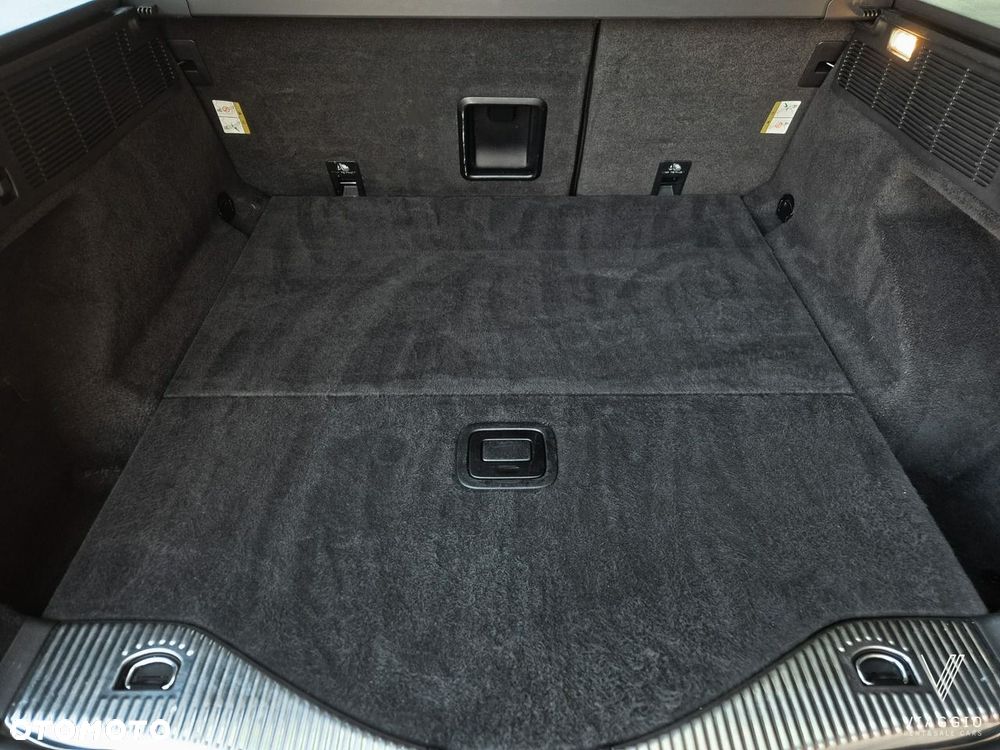 Ford Mondeo 2.0 EcoBlue Titanium - 26