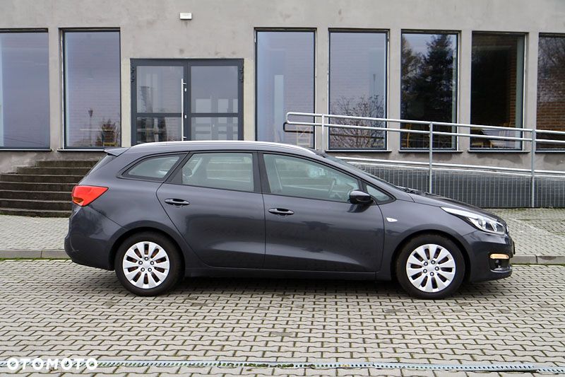 Kia Ceed - 5