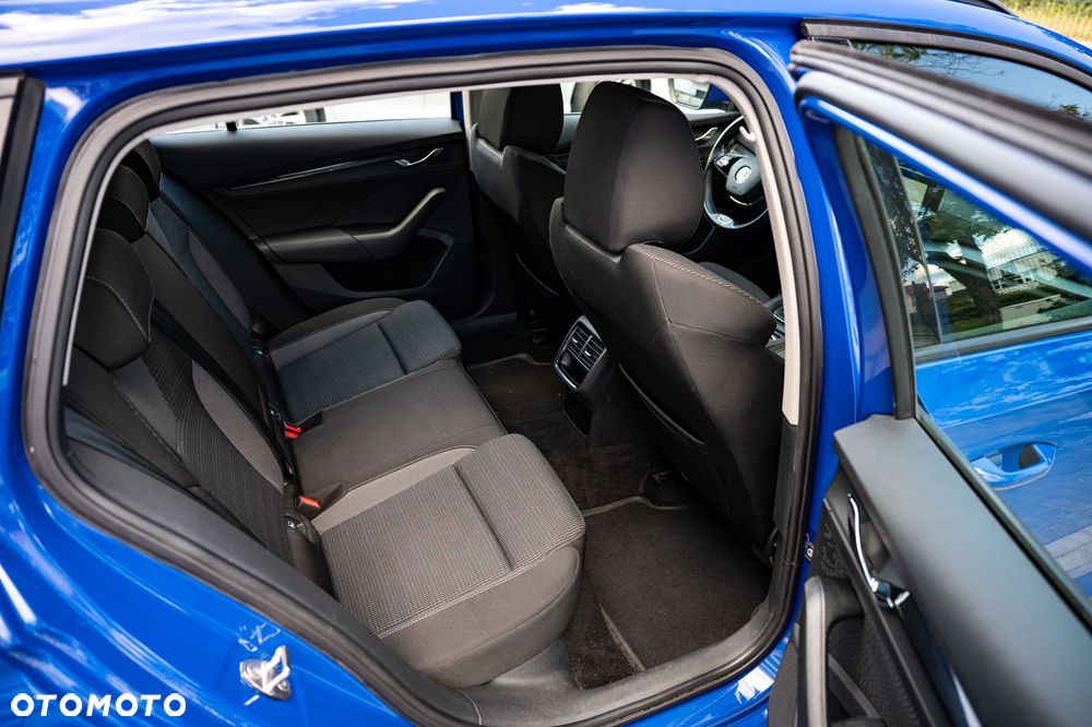 Skoda Octavia 2.0 TDI Ambition - 10