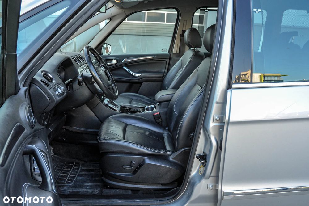 Ford Galaxy - 7