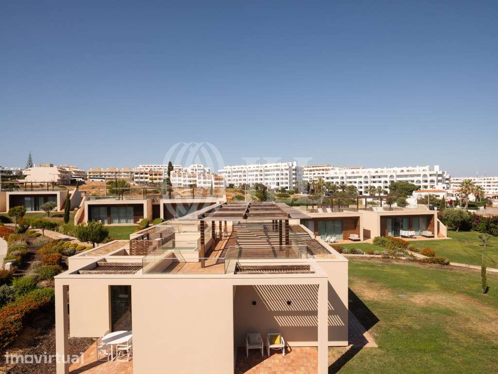 Apartamento T2 com terraço no White Shell, Algarve - Grande imagem: 4/50