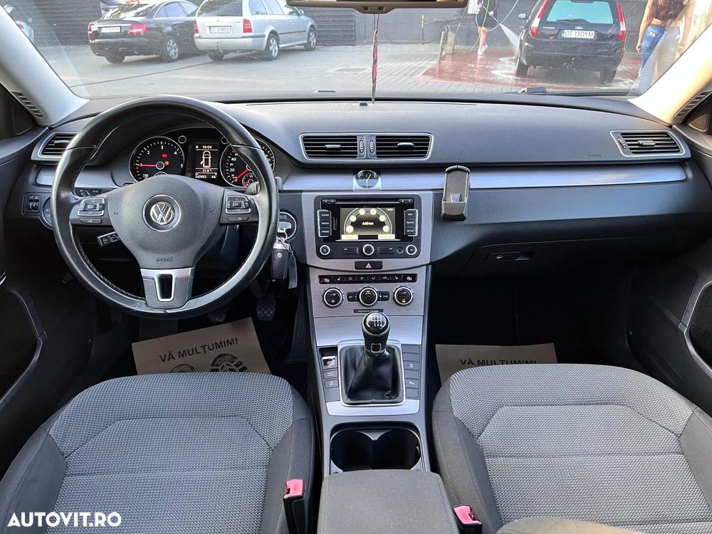 Volkswagen Passat 2.0 Blue TDI SCR Highline - 6