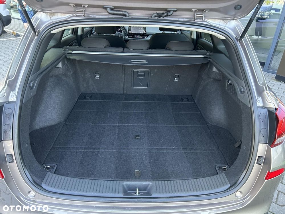 Hyundai i30 1.0 T-GDI Smart - 18