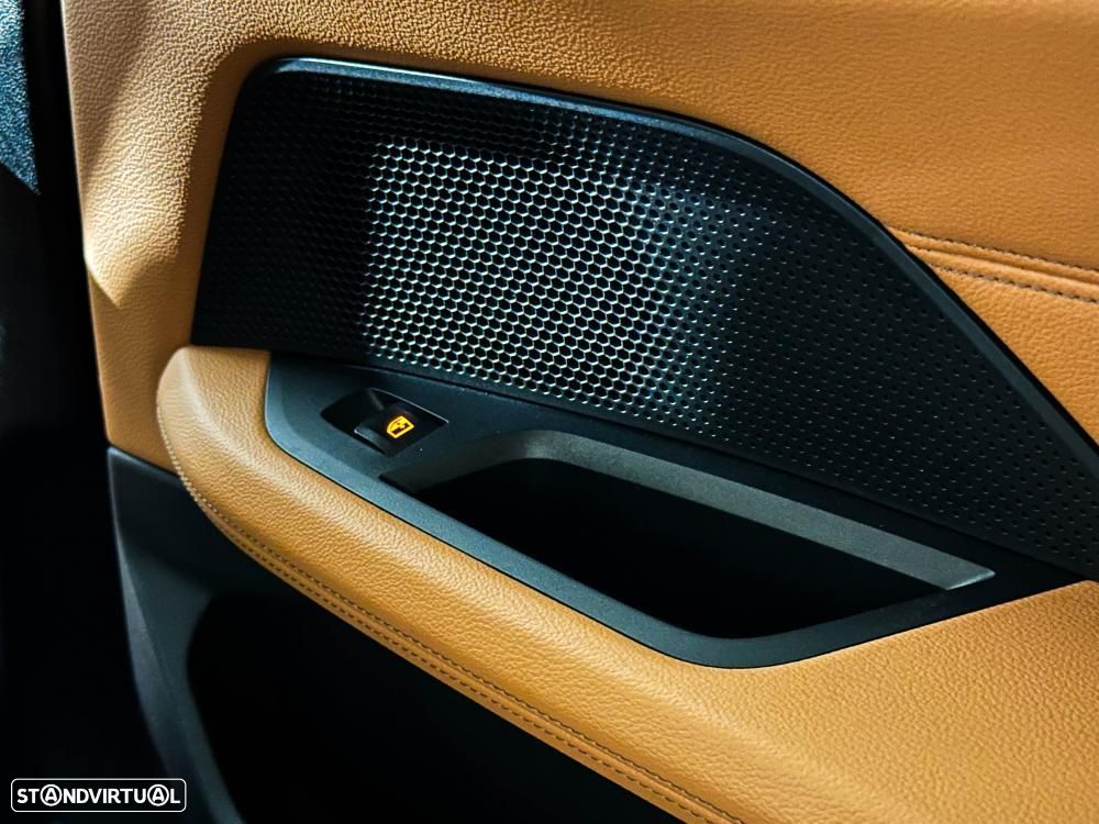 BMW i4 eDrive40 Pack Desportivo M - 29