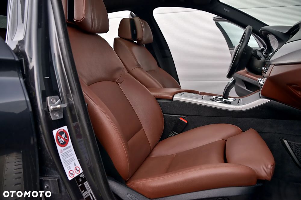 BMW Seria 5 - 29