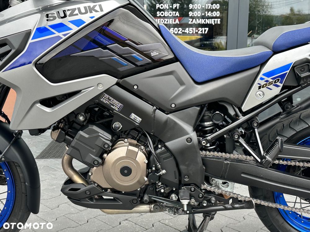 Suzuki V-STROM - 34