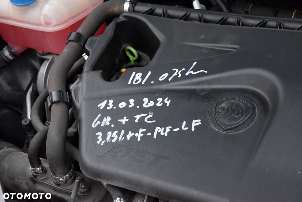 Lancia Delta 1.4 TurboJet 16v Gold - 27