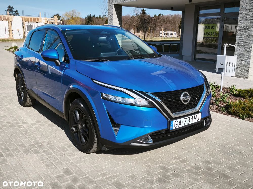 Nissan Qashqai 1.3 DIG-T SHIRO - 2