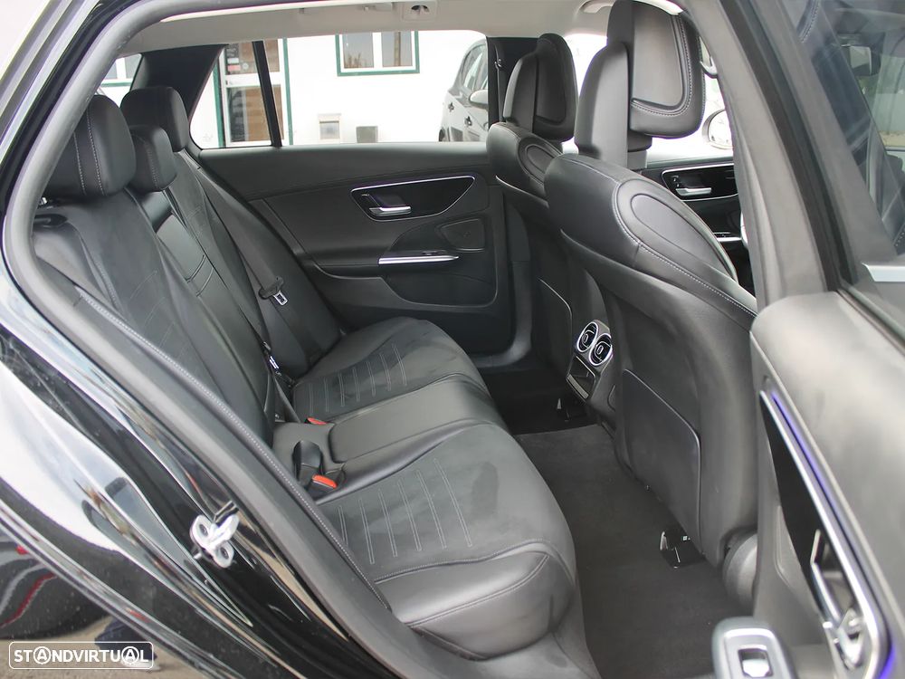 Mercedes-Benz C 300 e AMG Line - 14