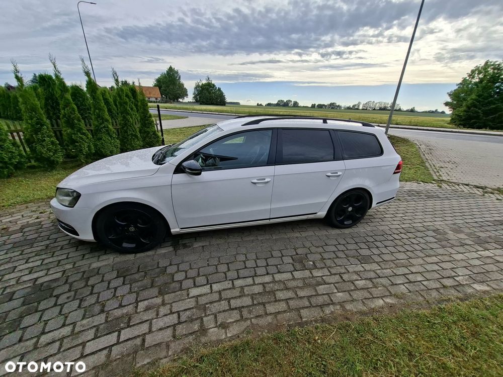 Volkswagen Passat 1.6 TDI BlueMotion Technology Highline - 8