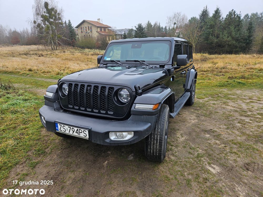 Jeep Wrangler - 2