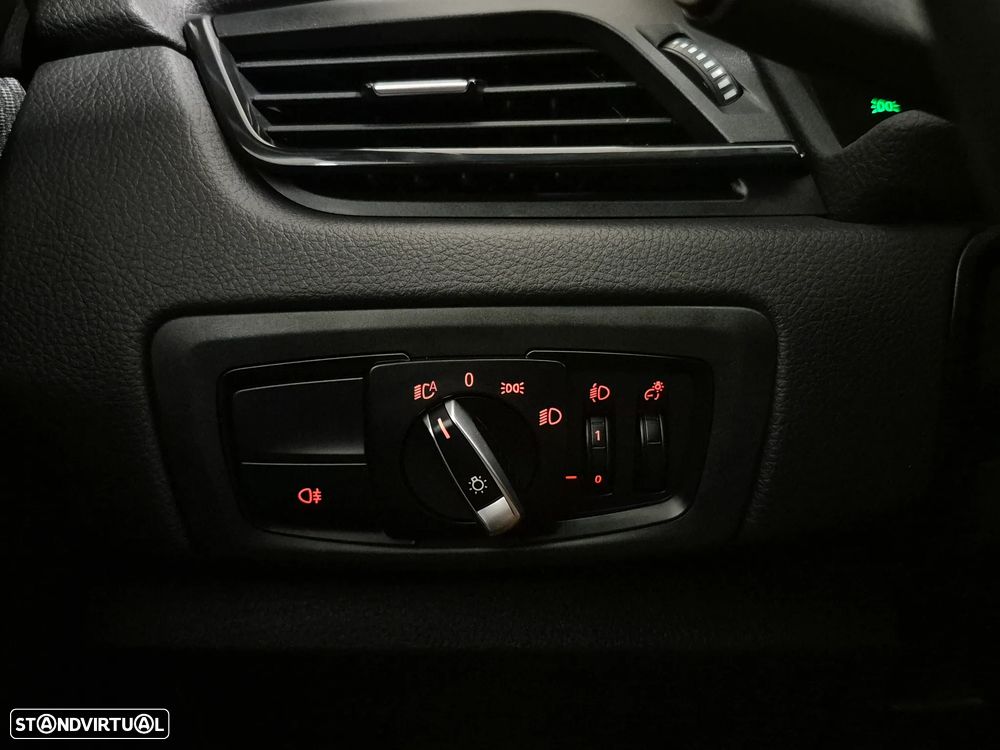BMW 216 Gran Tourer i 7L Advantage — fotografia 31