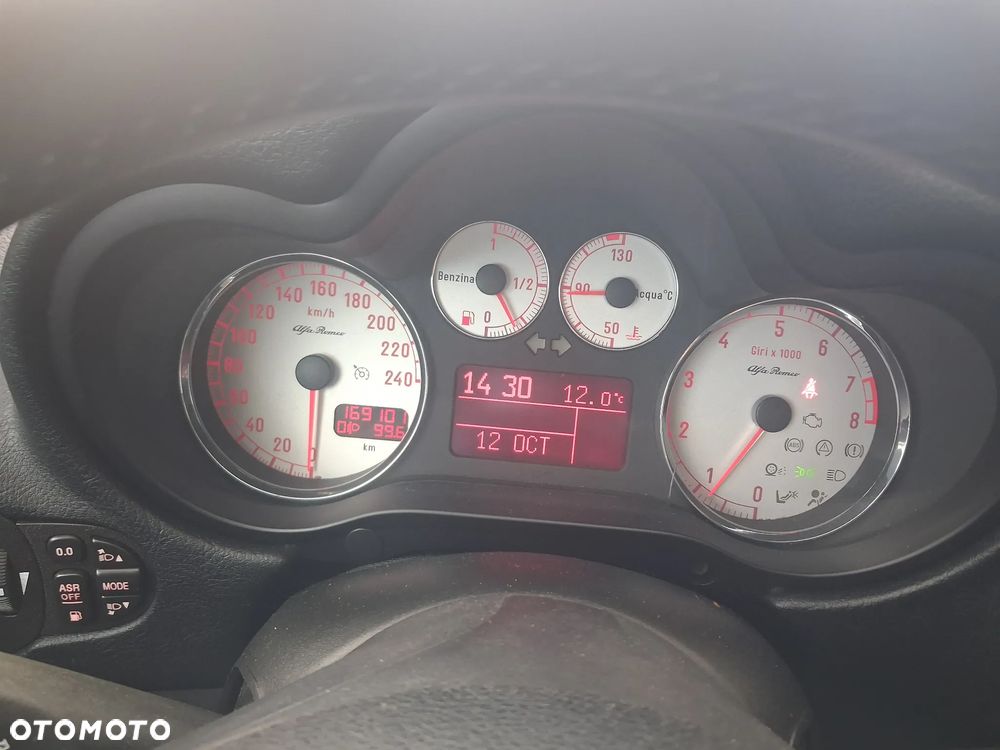 Alfa Romeo GT - 14