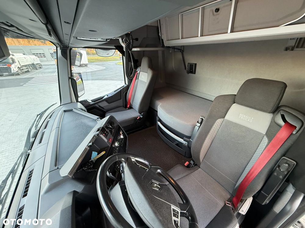 Renault T480 SleeperCab Standard / Lodówka - 9