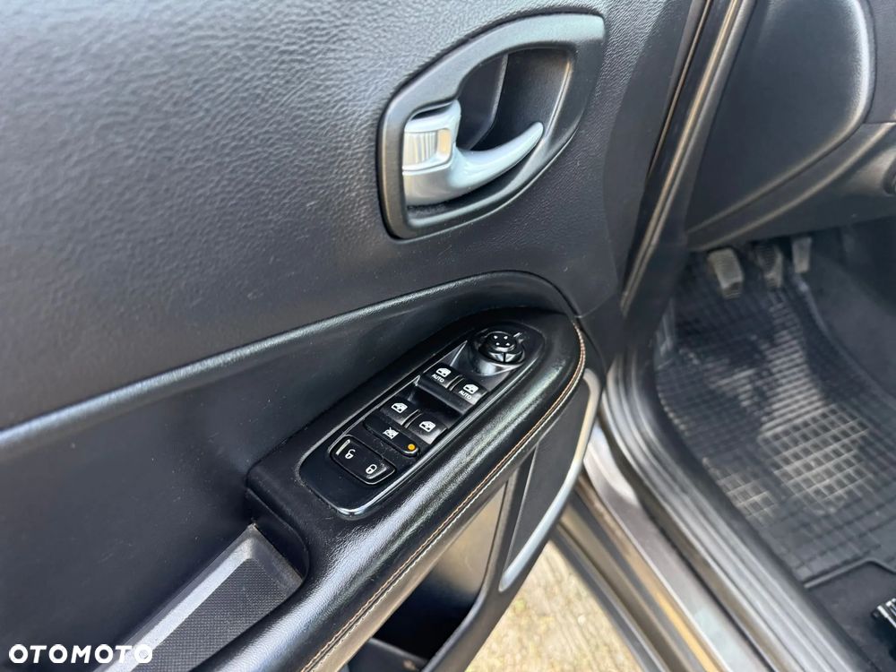 Jeep Compass 1.4 MultiAir Limited - 18