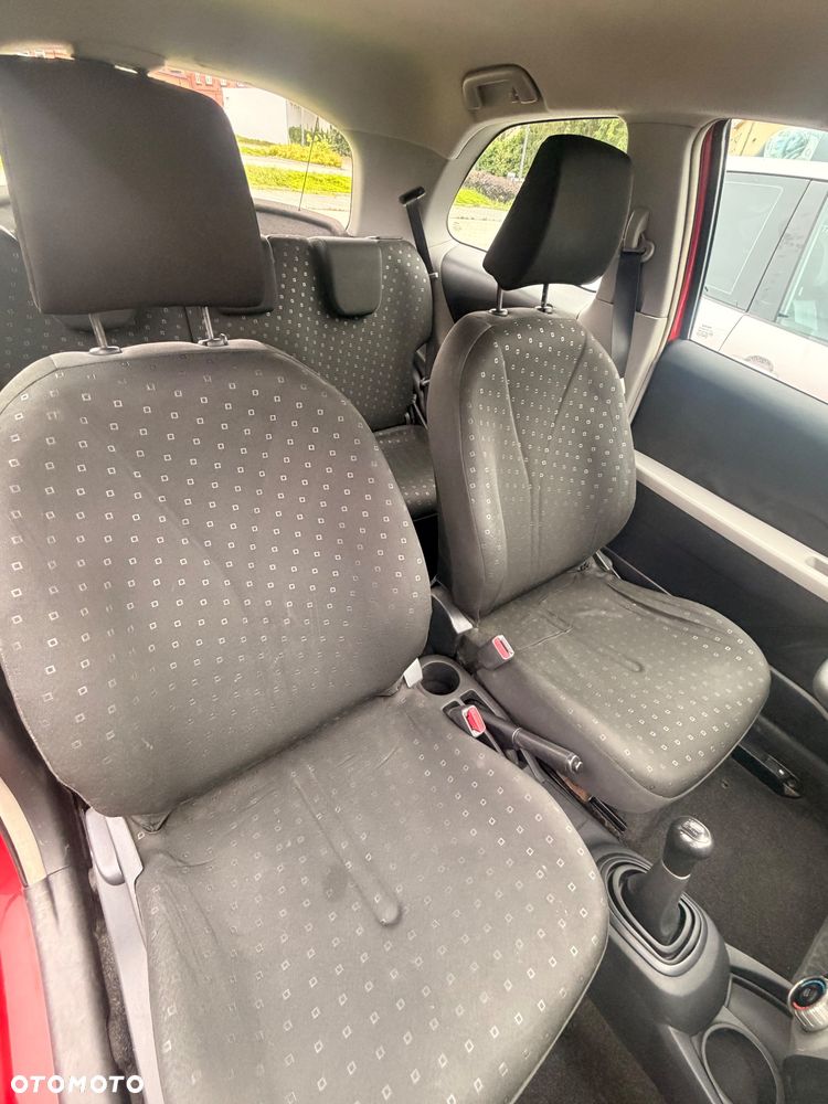 Toyota Yaris 1.0 VVT-i - 29