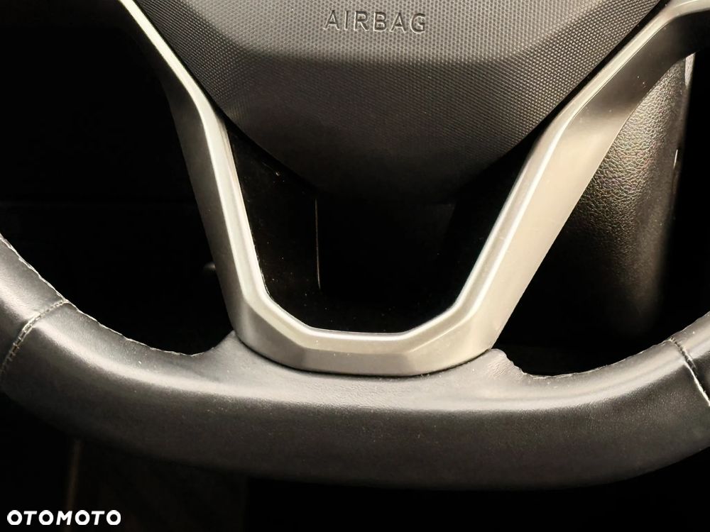 Volkswagen Passat 1.5 TSI OPF DSG Business - 19