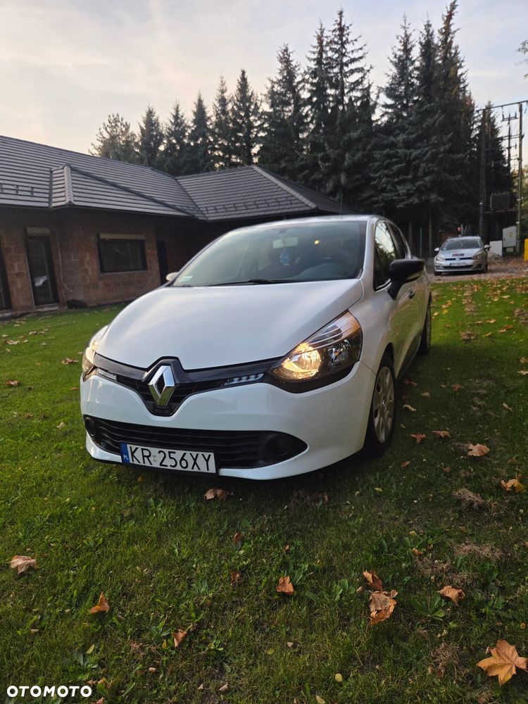 Renault Clio - 9