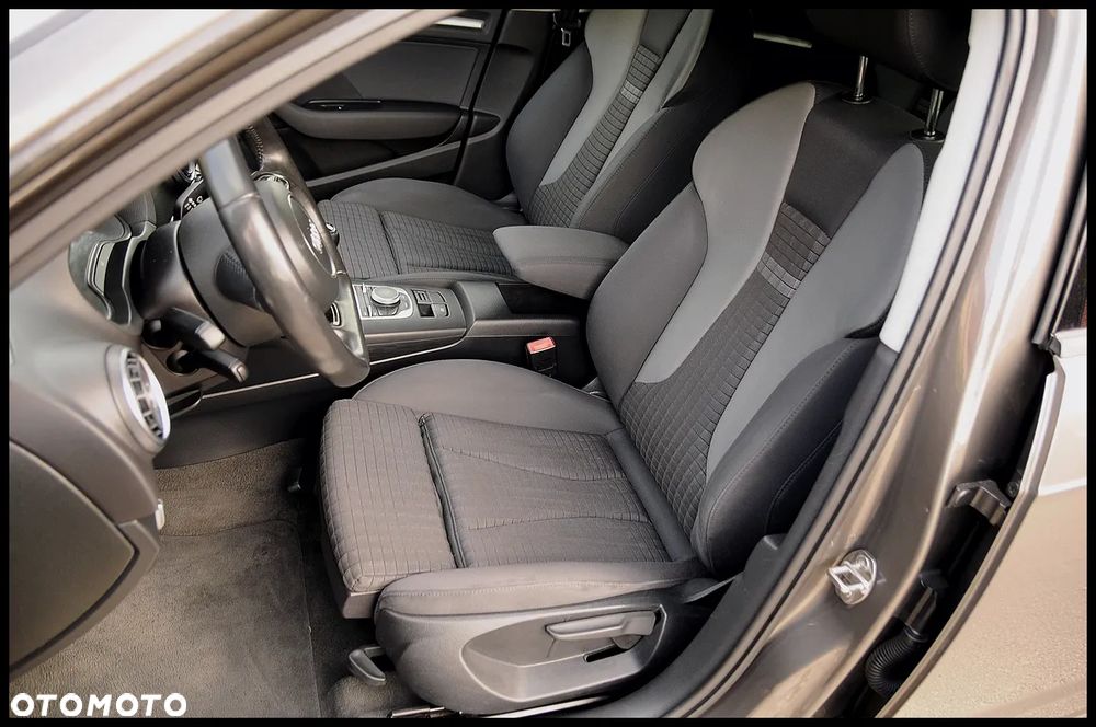 Audi A3 Sportback - 6