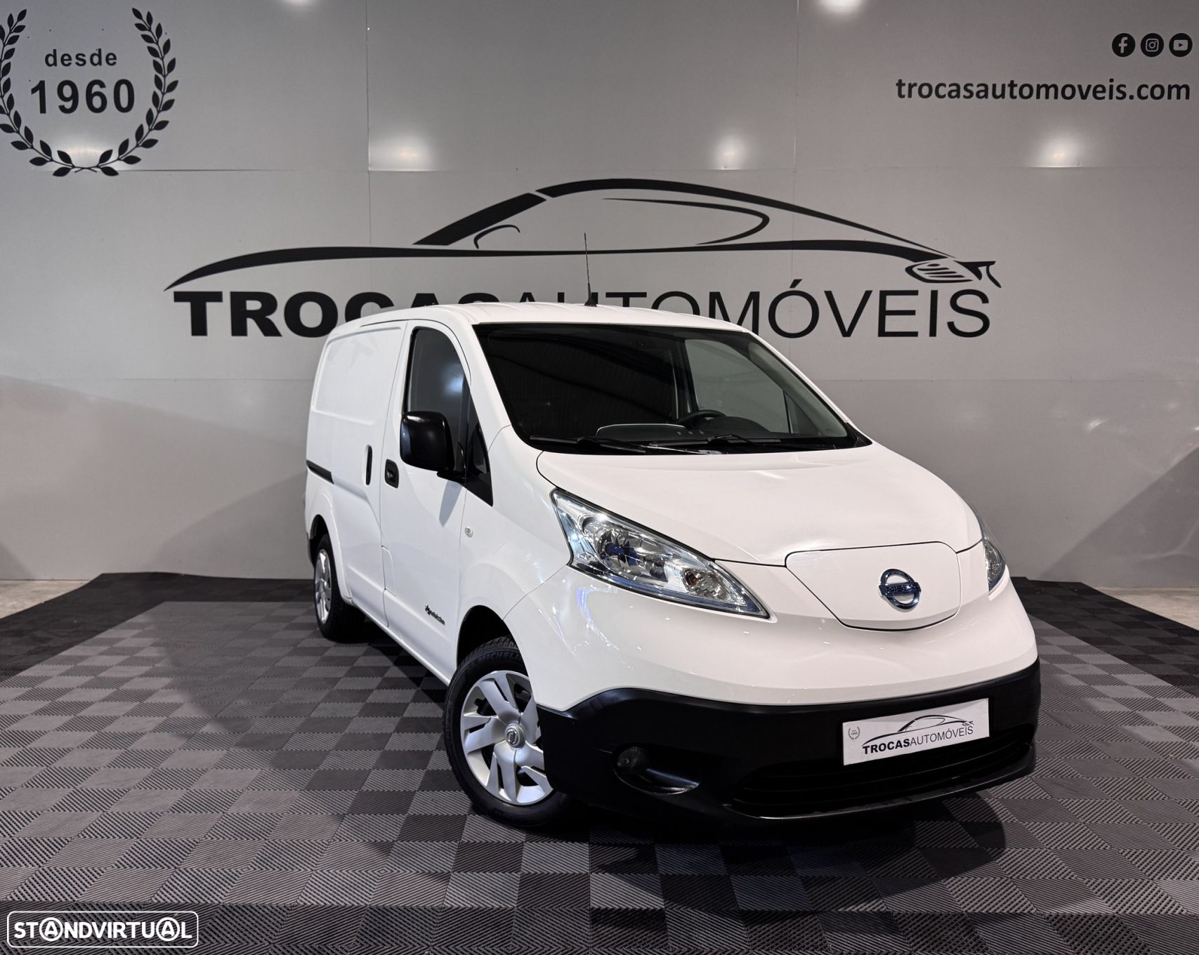 Nissan E-NV200 5p Premium Grelha - 44