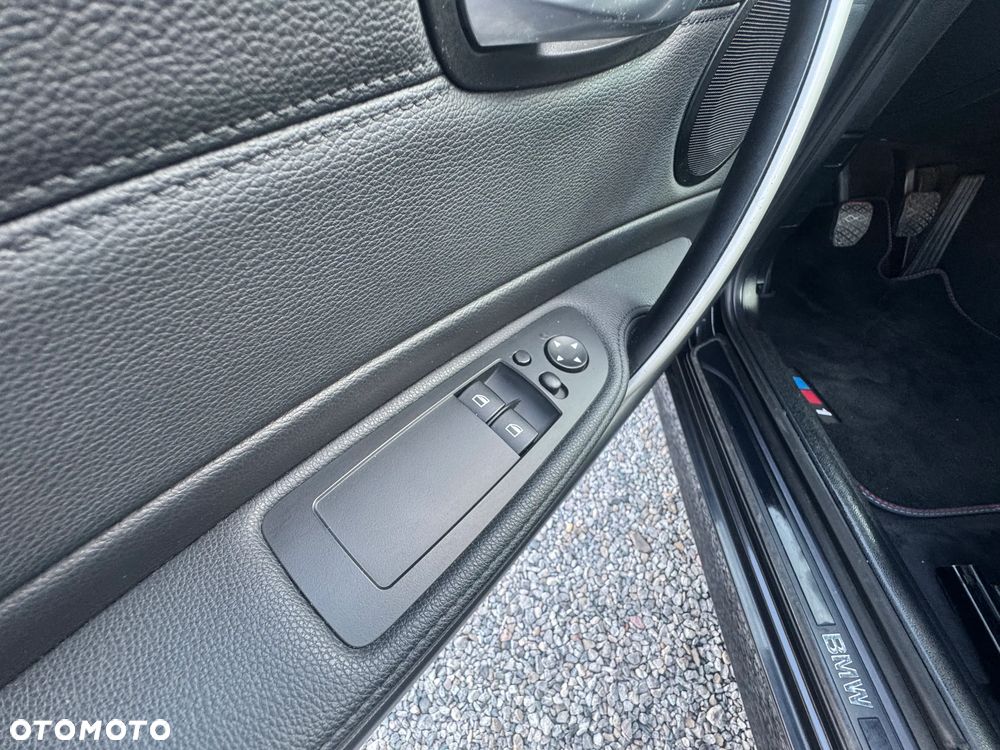 BMW Seria 1 120d DPF Edition Sport - 21