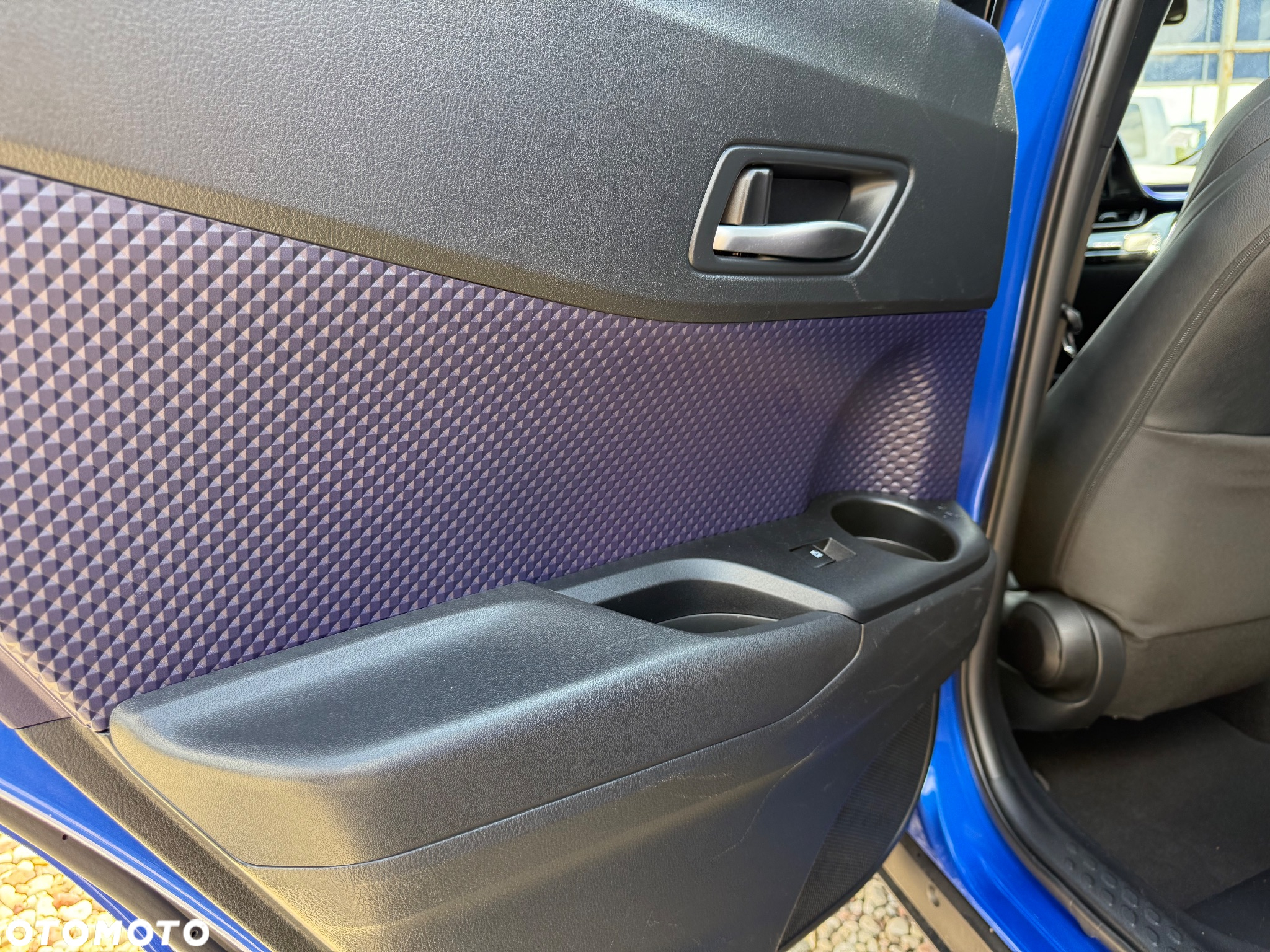 Toyota C-HR 1.8 Hybrid Executive - 18