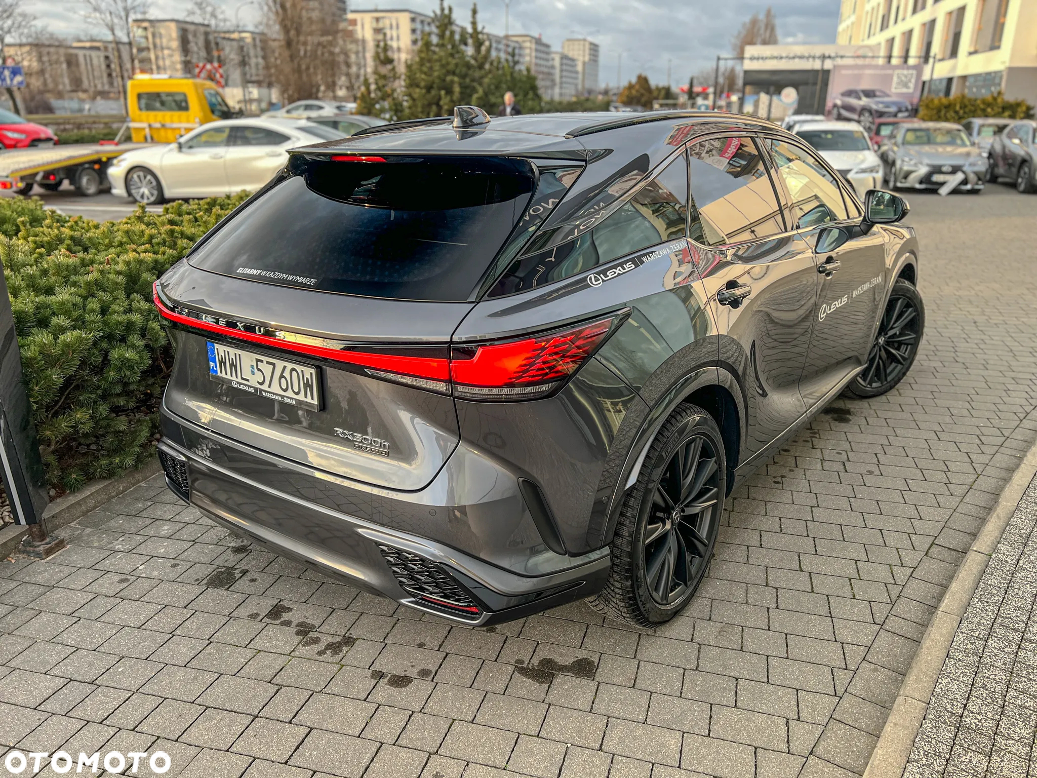 Lexus RX 500h F Sport - 7